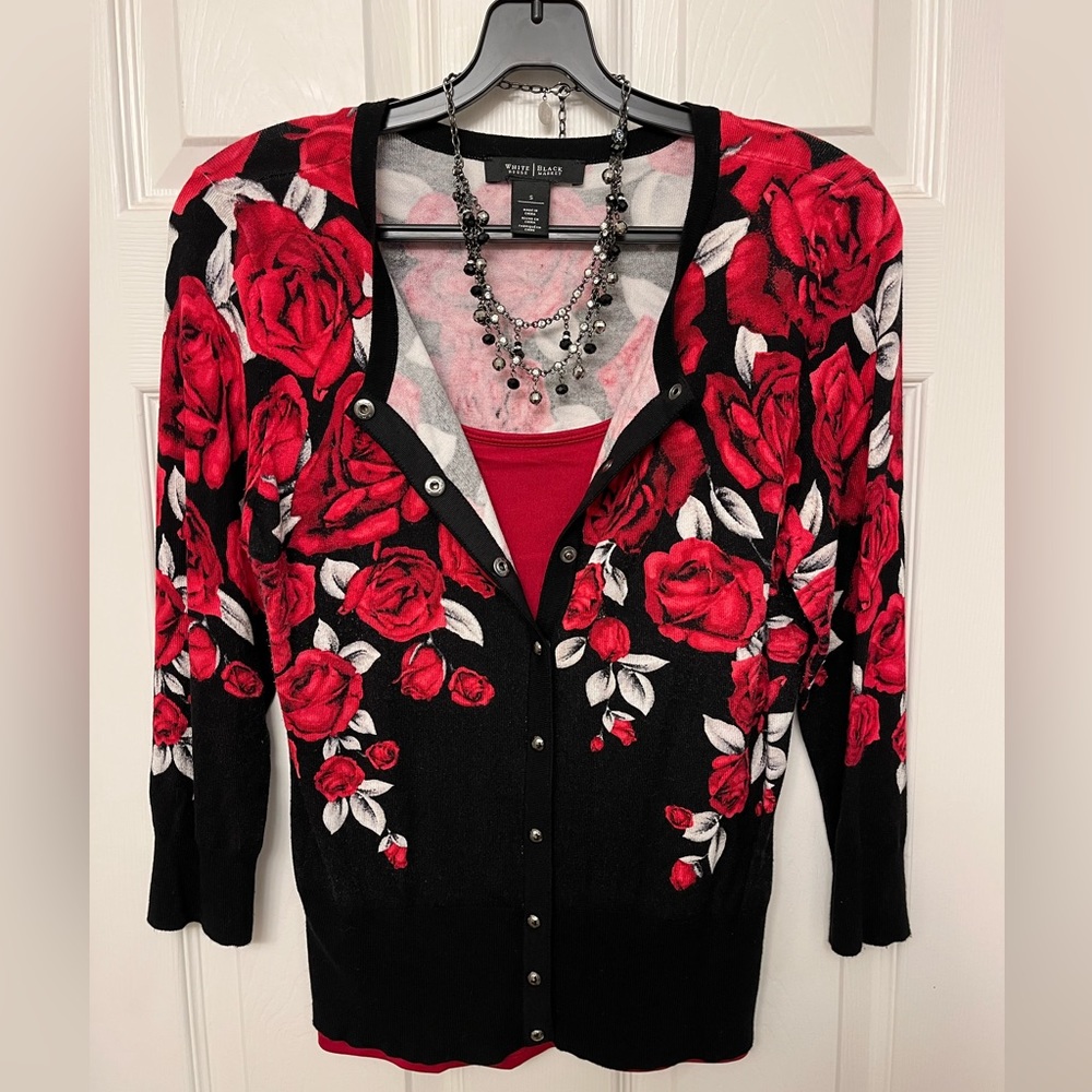 White House Black Market Rose Caridgan, Size: S